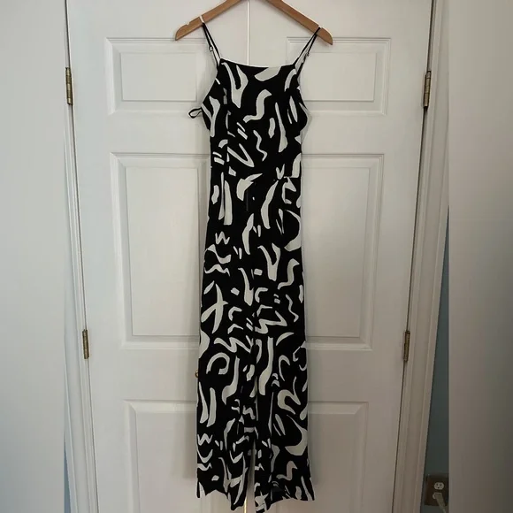 Black and White Patterned Women's Jumpsuit - Picture 1 of 7
